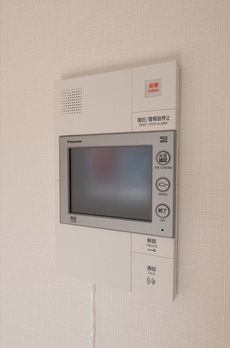 コンフォリア東新宿 