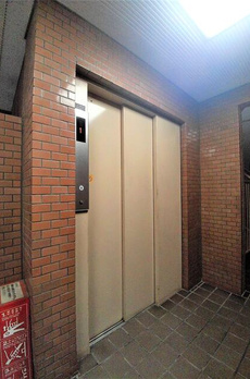 赤門前扇屋ビル 