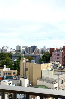 ＲＯＸ参番館 