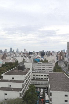 ＴＨＥ　ＣＥＮＴＥＲ　ＴＯＫＹＯ 