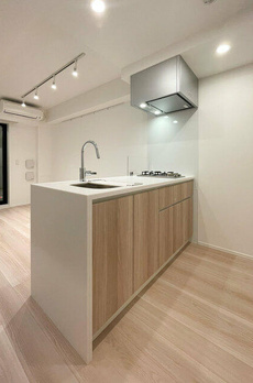 ＯＲＭＥ　ＣＯＵＲＴ　ＹＯＴＳＵＹＡ 