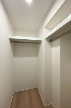 ＯＲＭＥ　ＣＯＵＲＴ　ＹＯＴＳＵＹＡ 