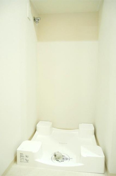 ＰＲＥＭＩＵＭ　ＣＵＢＥ　Ｇ　北新宿ＤＥＵＸ 