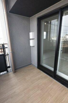 ＲＥＳＩＤＥＮＣＥ　ＫＯＥＮＪＩ 
