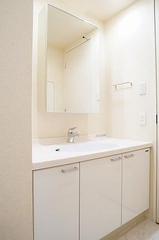 アーバンフラッツ目黒本町 