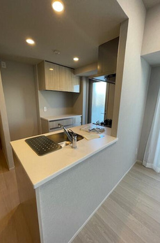 クレストコート町屋 