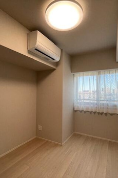 クレストコート町屋 