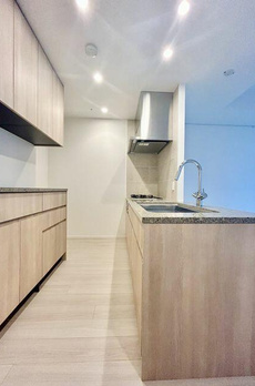 ＷＯＲＬＤ　ＴＯＷＥＲ　ＲＥＳＩＤＥＮＣＥ 