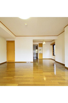 ラ・ファミーユ壱番館 