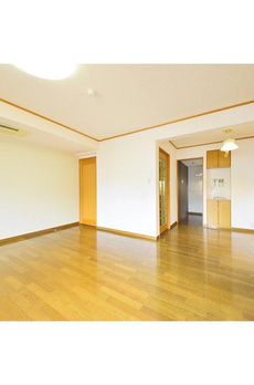 ラ・ファミーユ壱番館 