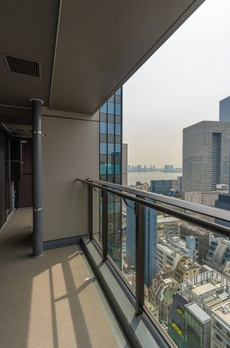 ＷＯＲＬＤ　ＴＯＷＥＲ　ＲＥＳＩＤＥＮＣＥ 