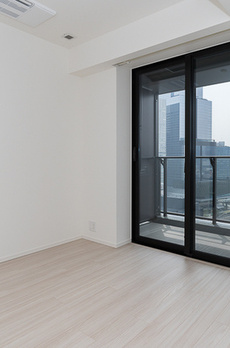 ＷＯＲＬＤ　ＴＯＷＥＲ　ＲＥＳＩＤＥＮＣＥ 