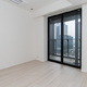 ＷＯＲＬＤ　ＴＯＷＥＲ　ＲＥＳＩＤＥＮＣＥ 