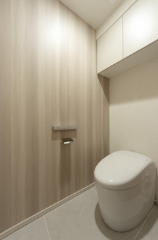 ＴＨＥ　ＡＫＡＳＡＫＡ　ＲＥＳＩＤＥＮＣＥ　Ｓ．Ｏ．Ａ．　－ｓｐｉｒｉ 