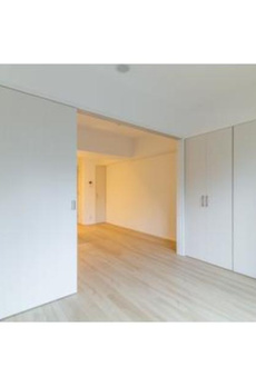 リンデンコート市ヶ谷 