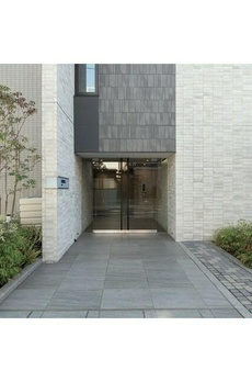 ＢｌｕＲｏｃｋ大鳥居 