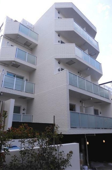 ＣＲＥＡＬｐｒｅｍｉｅｒ目黒 