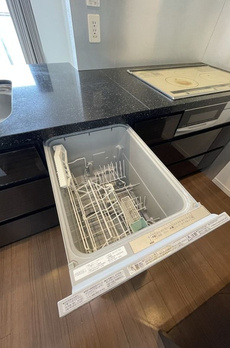 シャリエ三軒茶屋 