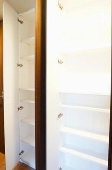 ＬＩＭＥＲＥＳＩＤＥＮＣＥ　ＨＩＫＩＦＵＮＥ 