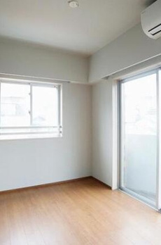 ＬＩＭＥＲＥＳＩＤＥＮＣＥ　ＨＩＫＩＦＵＮＥ 