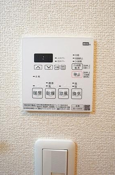 コーナーハウス 