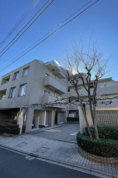 市谷砂土原ハウス 