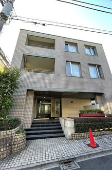 市谷砂土原ハウス 