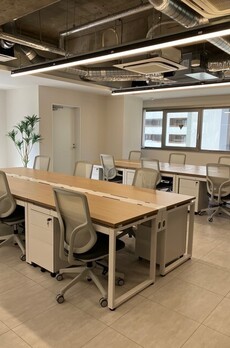 ザパークレックス新川 