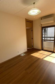 成田東三丁目戸建 