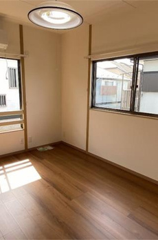 成田東三丁目戸建 