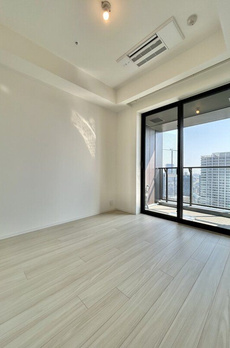ＷＯＲＬＤ　ＴＯＷＥＲ　ＲＥＳＩＤＥＮＣＥ 