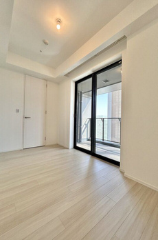 ＷＯＲＬＤ　ＴＯＷＥＲ　ＲＥＳＩＤＥＮＣＥ 
