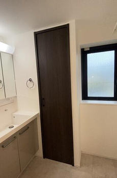 Ｐｌｕｓ　ｄｏｏｒ　ＮＡＫＡＮＯ 