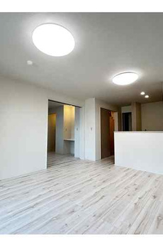 Ｃａｓａ　Ｆｏｒｅｓｔａｌｅ－Ｂ 