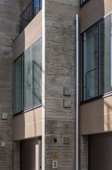 THE DOORS Sarugakucho 