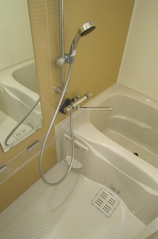 クレセント虎ノ門新橋 