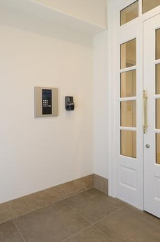Ｌａ　Ｍａｉｓｏｎ　Ｄｅ　Ｐａｕｌ 