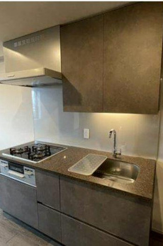 部屋番号：403 