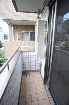 苗村アパートメント 