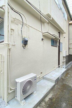 弥生町貸家 