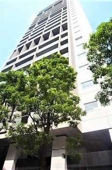 ＡＸＩＡ　ＡＺＡＢＵ 
