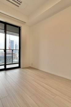 ＷＯＲＬＤ　ＴＯＷＥＲ　ＲＥＳＩＤＥＮＣＥ 