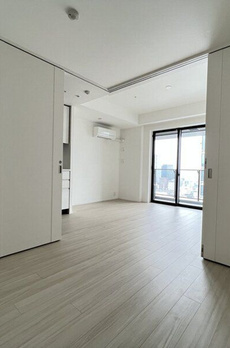 ＷＯＲＬＤ　ＴＯＷＥＲ　ＲＥＳＩＤＥＮＣＥ 