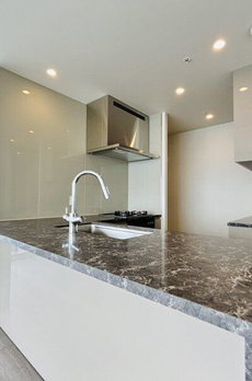 ＷＯＲＬＤ　ＴＯＷＥＲ　ＲＥＳＩＤＥＮＣＥ 