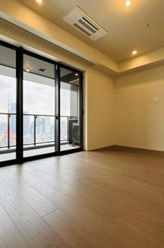 ＷＯＲＬＤ　ＴＯＷＥＲ　ＲＥＳＩＤＥＮＣＥ 