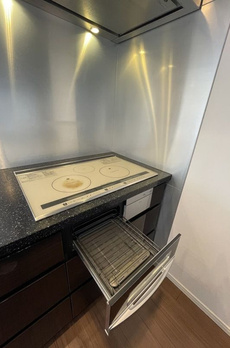 シャリエ三軒茶屋 