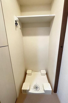 レジディア千駄木 