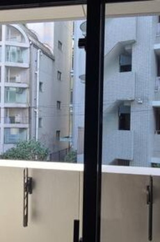 クラルテラセ新宿富久 