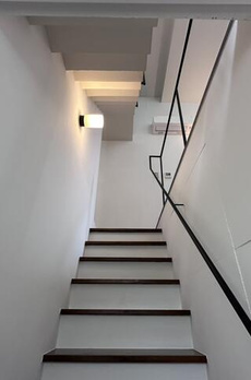 ａ　ｐｌａｃｅ　ｂｙ　Ｗｉｎｅ　Ａｐａｒｔｍｅｎｔ 