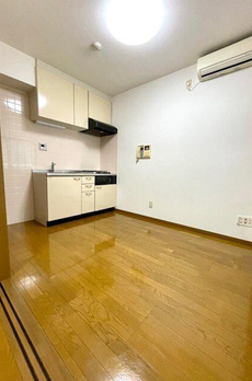 ラクラス田原町 